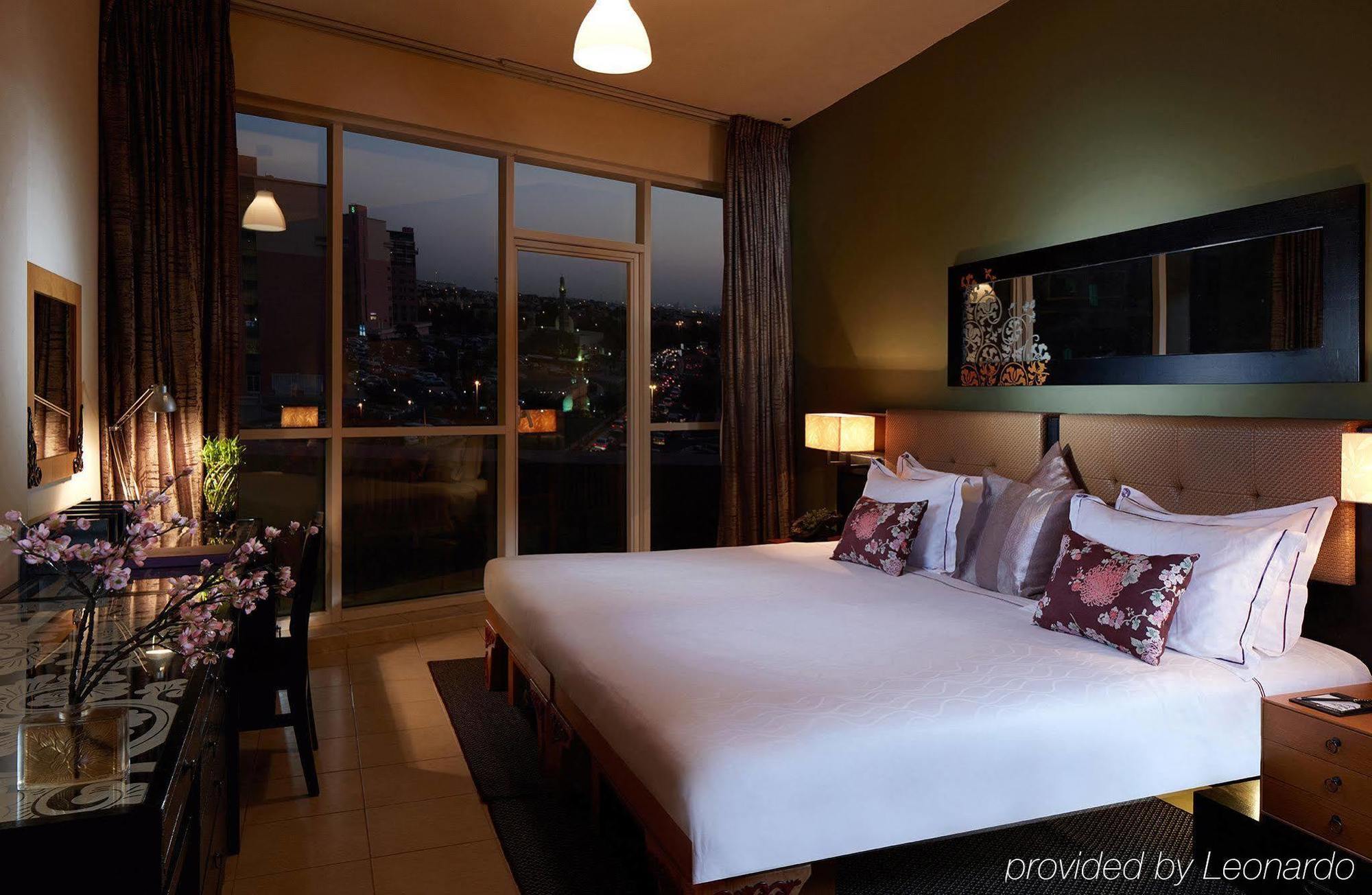 Ziqoo Hotel Apartments Dubai Exteriör bild